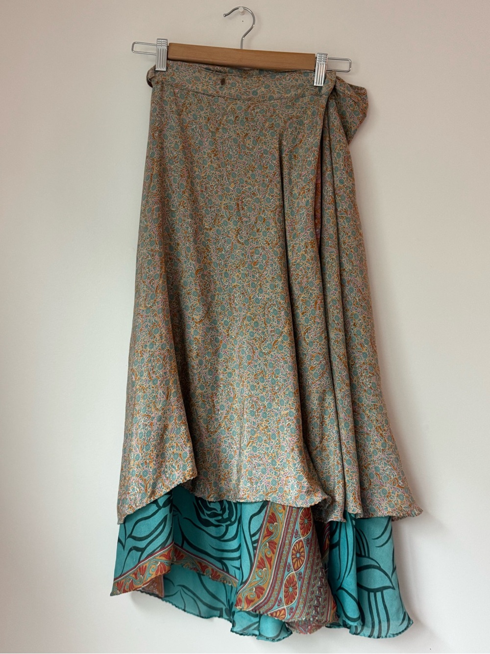 Guru Upcycled 100% Silk Sari Multi-Wear Wrap Skirt